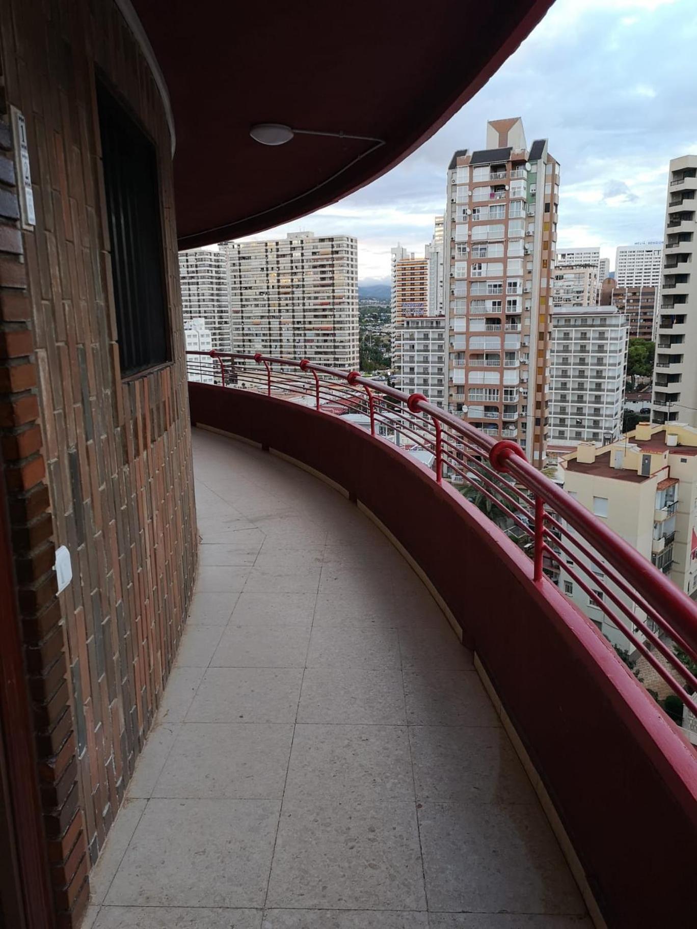 Apartamento Playa Benidorm Ngoại thất bức ảnh